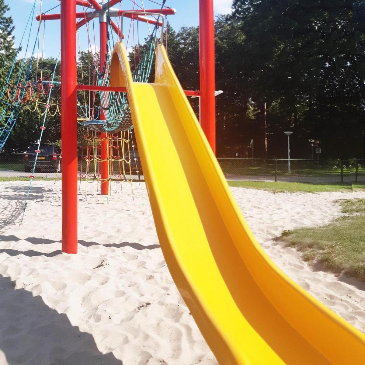 Bungalow - 6 Personen Gelegen In De Nabije Omgeving Van Avonturenpark Hellendoorn En De Prachtige Sallandse Heuvelrug En Eelerberg Ngoại thất bức ảnh