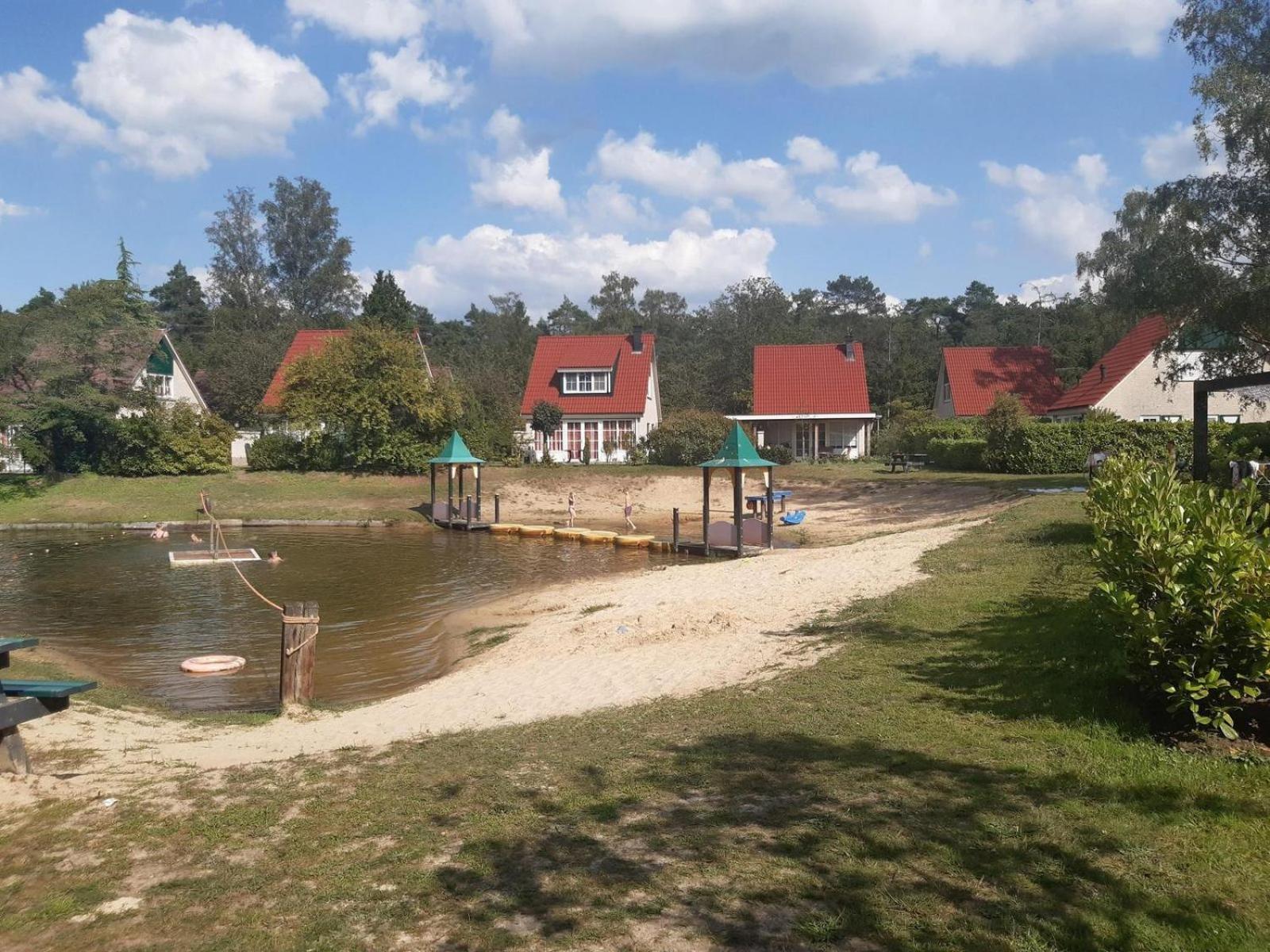 Bungalow - 6 Personen Gelegen In De Nabije Omgeving Van Avonturenpark Hellendoorn En De Prachtige Sallandse Heuvelrug En Eelerberg Ngoại thất bức ảnh
