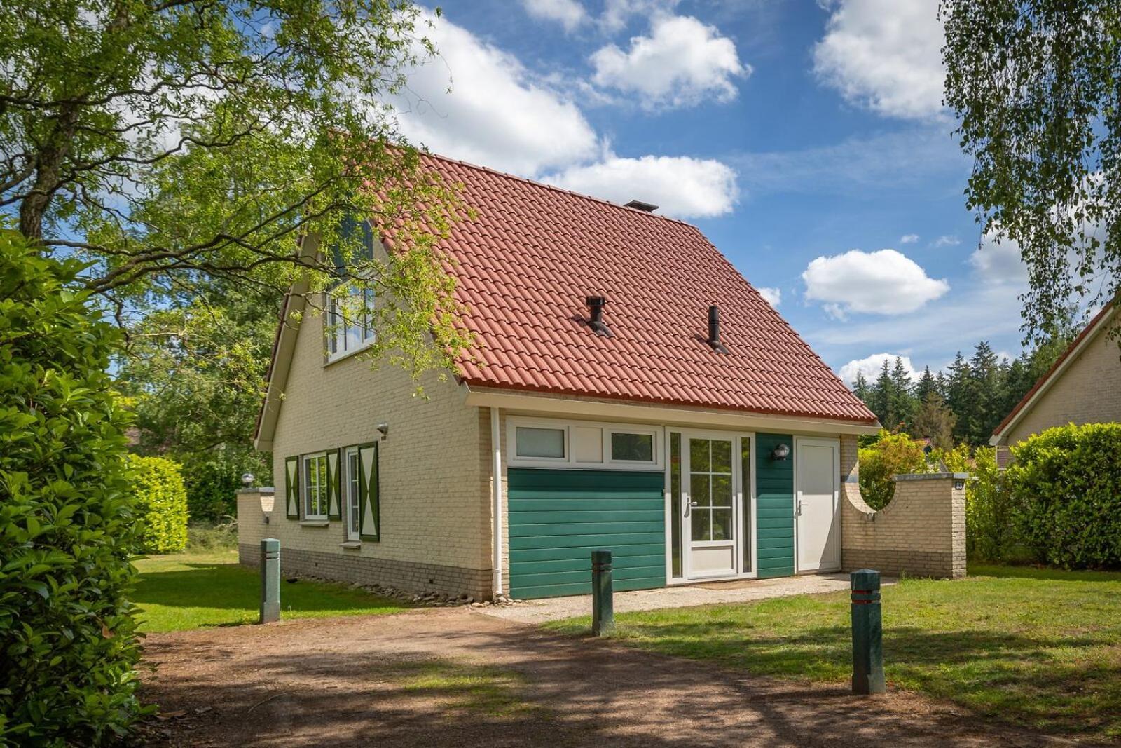 Bungalow - 6 Personen Gelegen In De Nabije Omgeving Van Avonturenpark Hellendoorn En De Prachtige Sallandse Heuvelrug En Eelerberg Ngoại thất bức ảnh