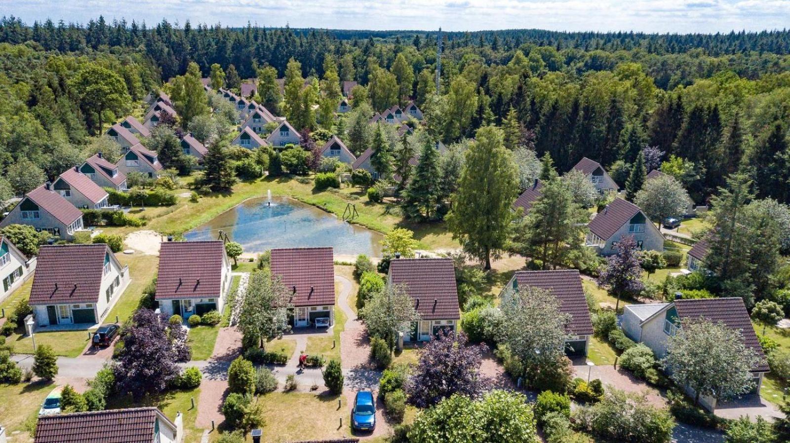 Bungalow - 6 Personen Gelegen In De Nabije Omgeving Van Avonturenpark Hellendoorn En De Prachtige Sallandse Heuvelrug En Eelerberg Ngoại thất bức ảnh